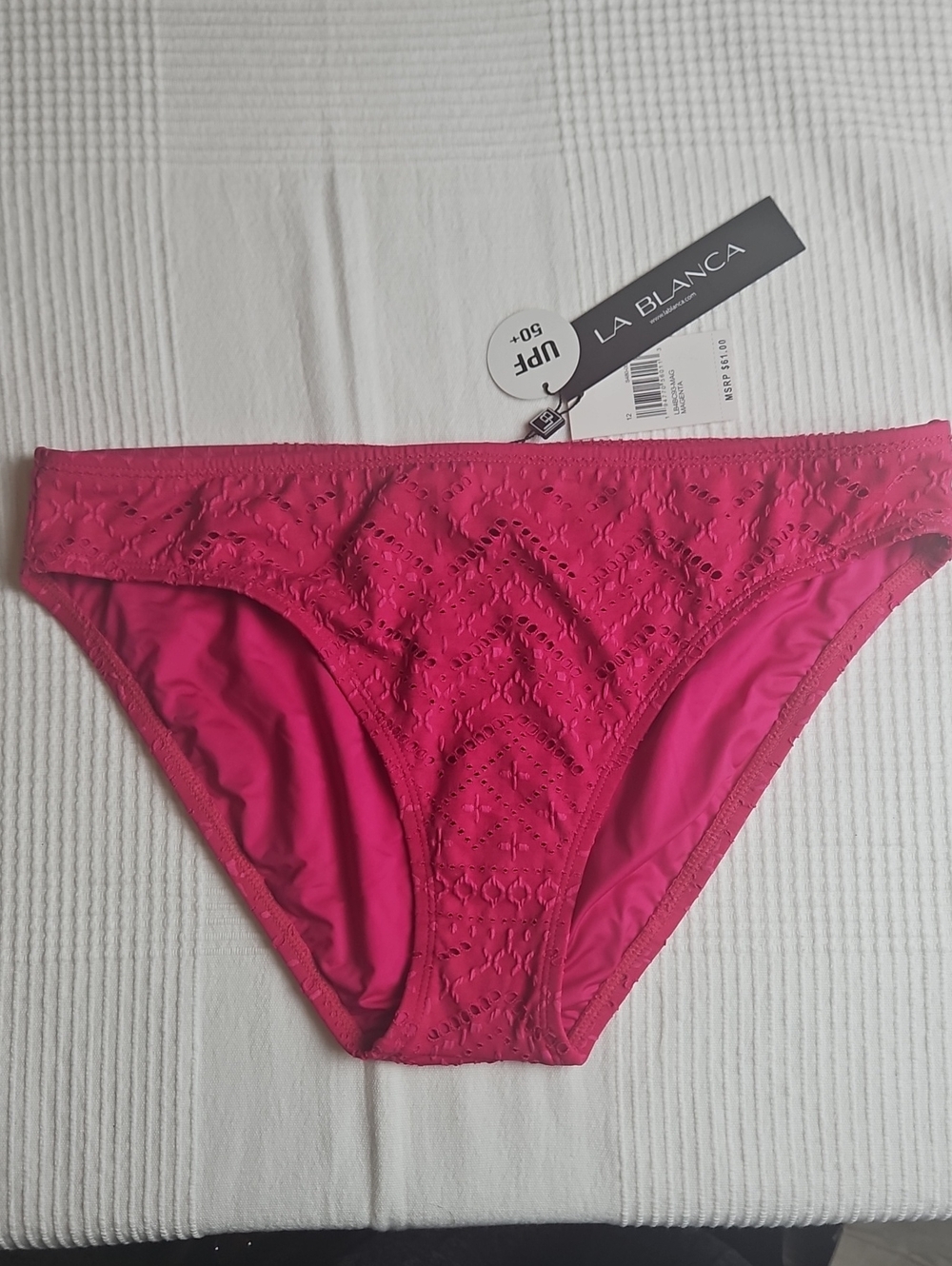 La Blanca Saltwater‎ Sands Hipster Swim Bottom: Color- Magenta: Size- 12